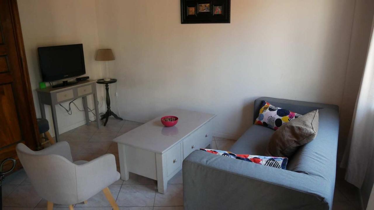 Mas Maurane - Les Lavandes Aux Portes D'Arles Apartment Tarascon Bagian luar foto