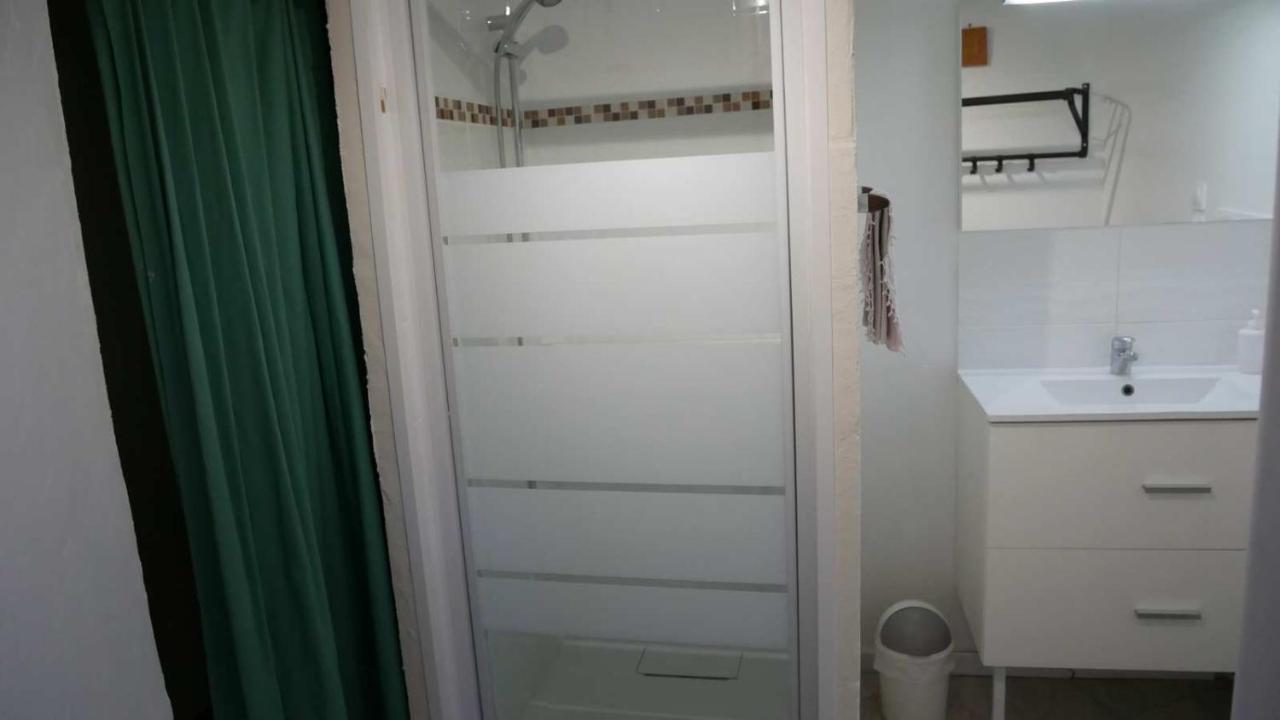 Mas Maurane - Les Lavandes Aux Portes D'Arles Apartment Tarascon Bagian luar foto